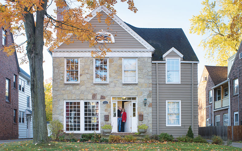 Two-family home in Shaker Heights, Ohio