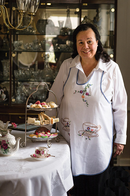 Barbara Glauser of the Rolling Tea Cart